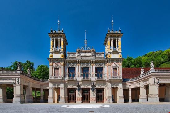 San Pellegrino Terme San Pellegrino Terme, edificio delle Terme Shutterstock.com 